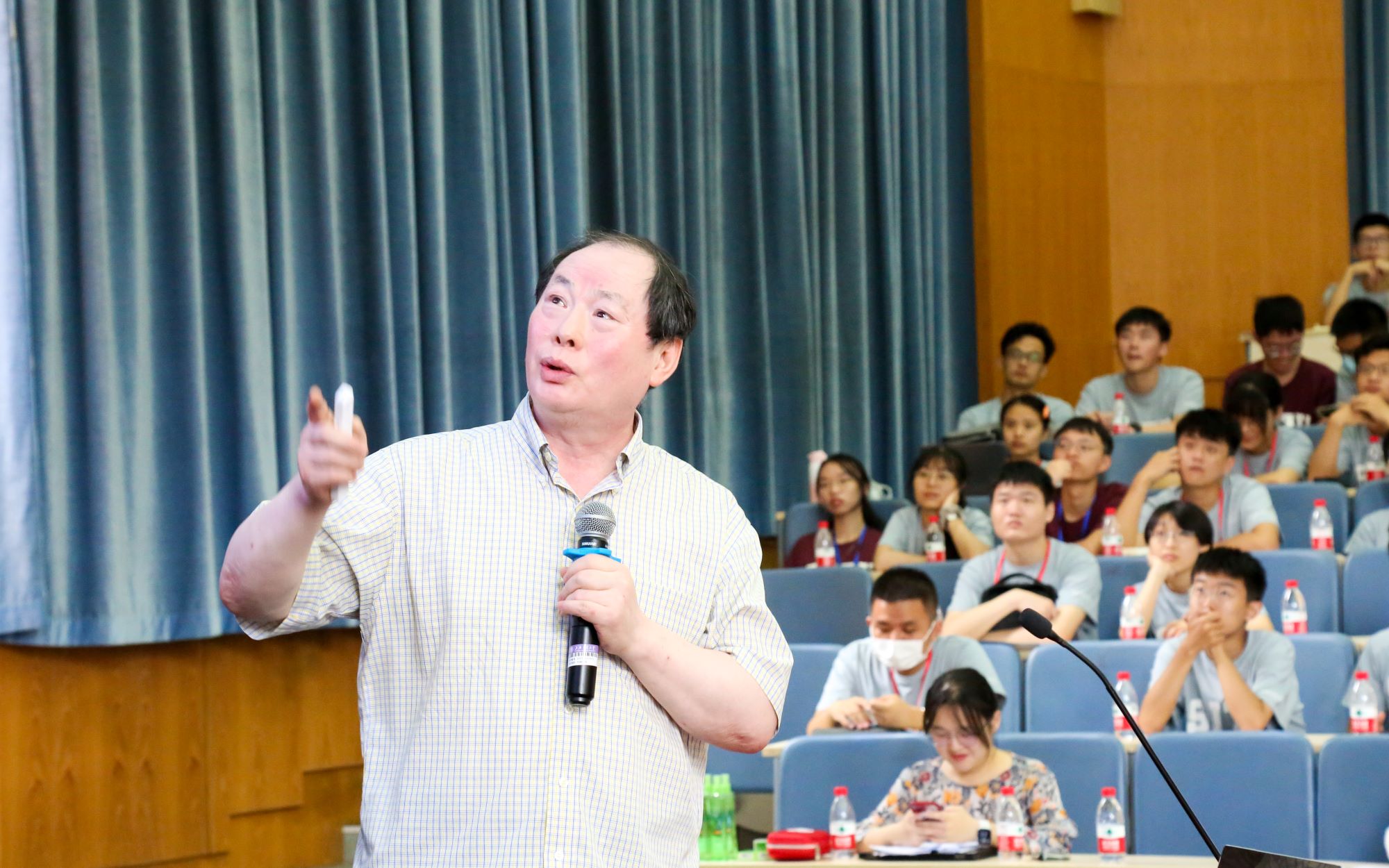 6-gao.jpg