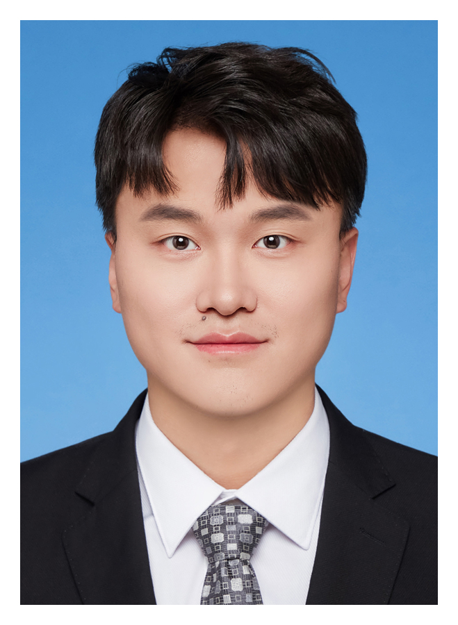 1744267692867489.jpg 17_证件照_202401.jpg
