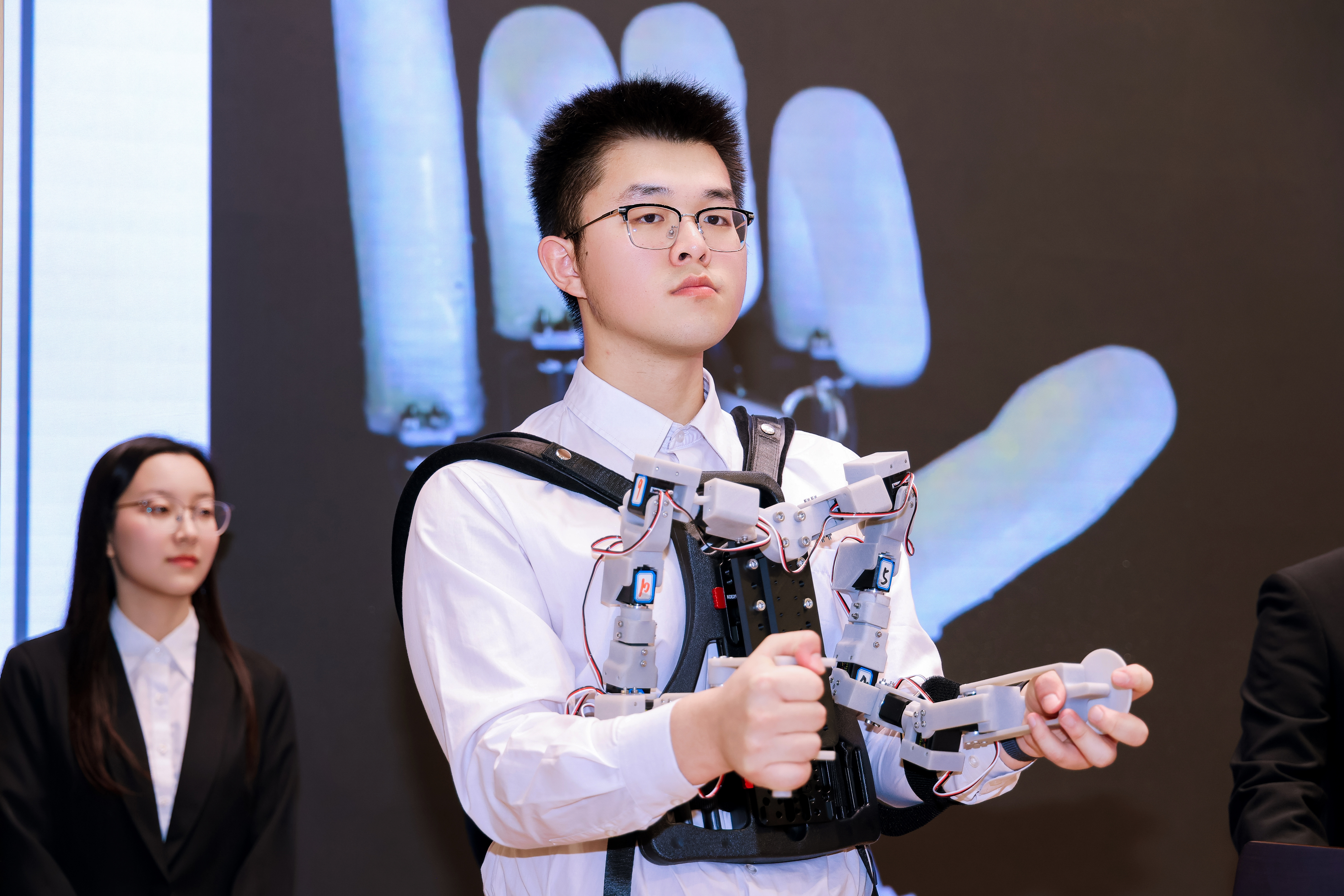 1780909555929936.jpg 20260605140219-DCK61850_4773460139-4678936551.jpg