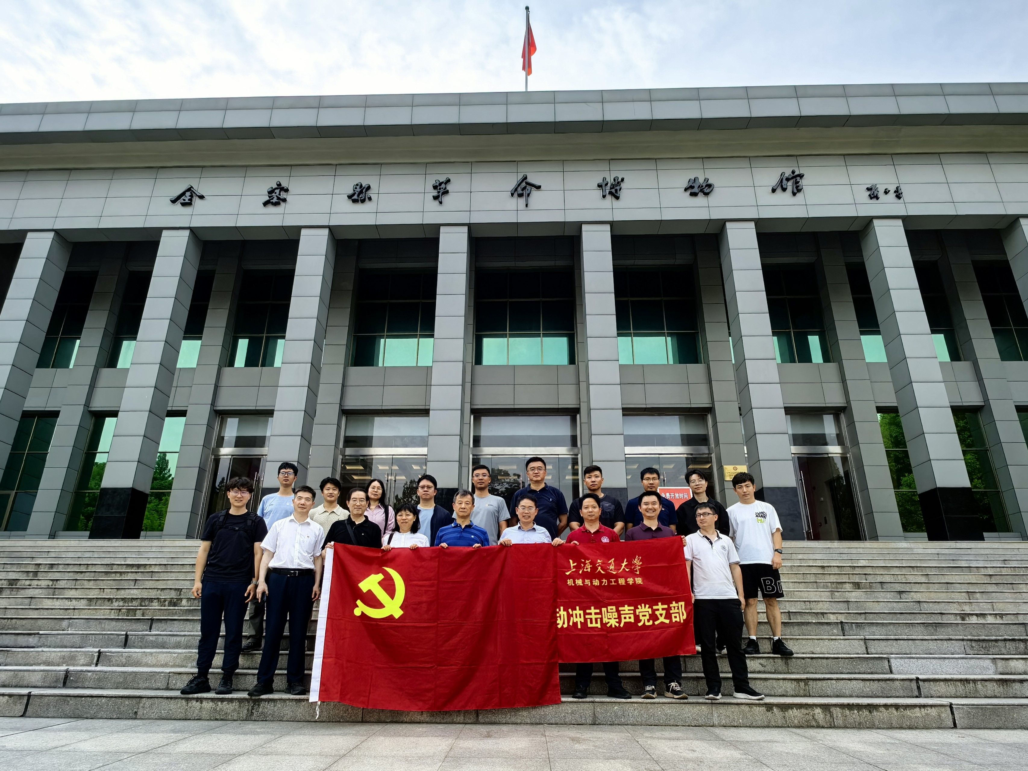 图1.jpg