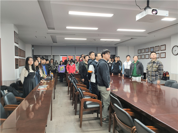 1617003664291353.jpg 1-齐唱国歌.jpg
