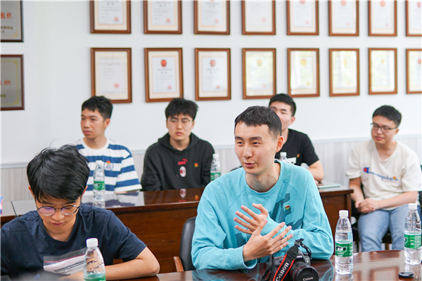 1619774486374576.jpg 孙佳东.jpg