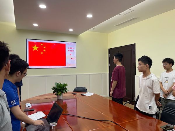 1625312401145219.jpg 1-齐唱国歌.jpg