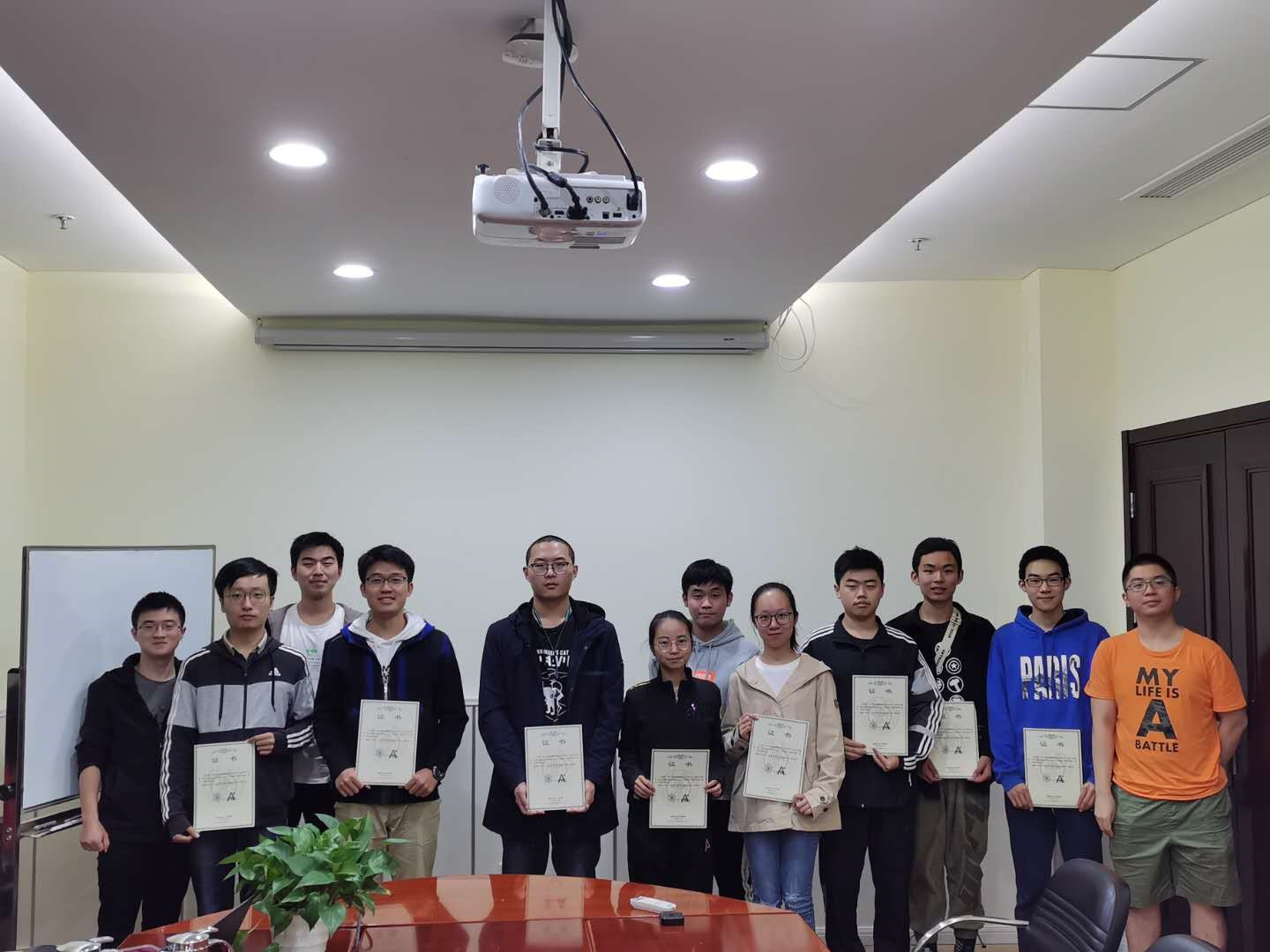1632727579899789.jpg 学神学霸.jpg