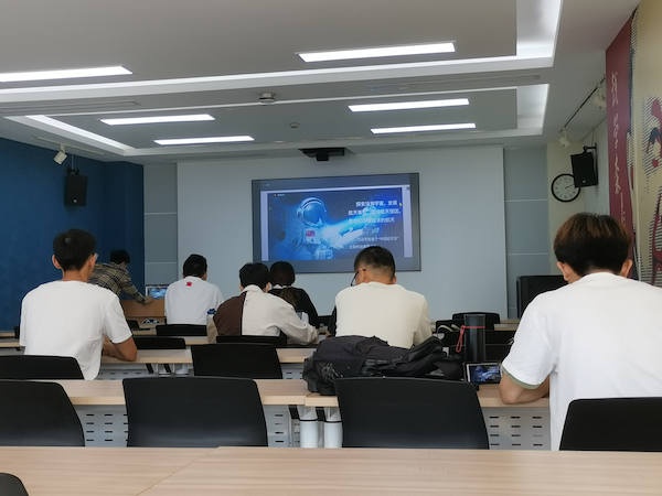 1634802401908835.png 支部共建交流会-线下会场图.png