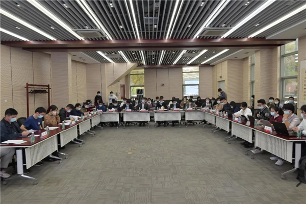 1667142971700609.jpg 图1 重点提案会现场.jpg