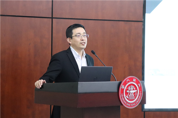 1669098705761566.jpg 图2 张执南老师为活动致辞.jpg