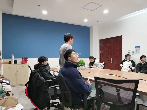 1703156605999971.jpg 图2 郭宇翔同志个人介绍.jpg