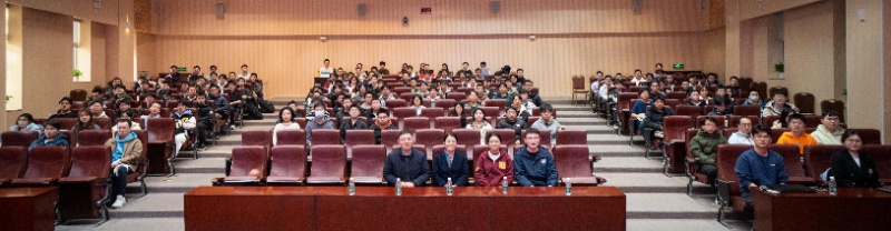 1774945196322348.jpg 合影_resized.jpg