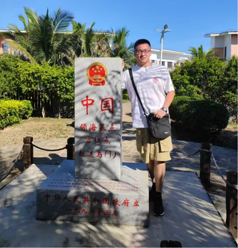 1782913995495354.png 图1 邵昭在西沙岛礁调研.png